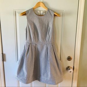 GAP seersucker dress size 4